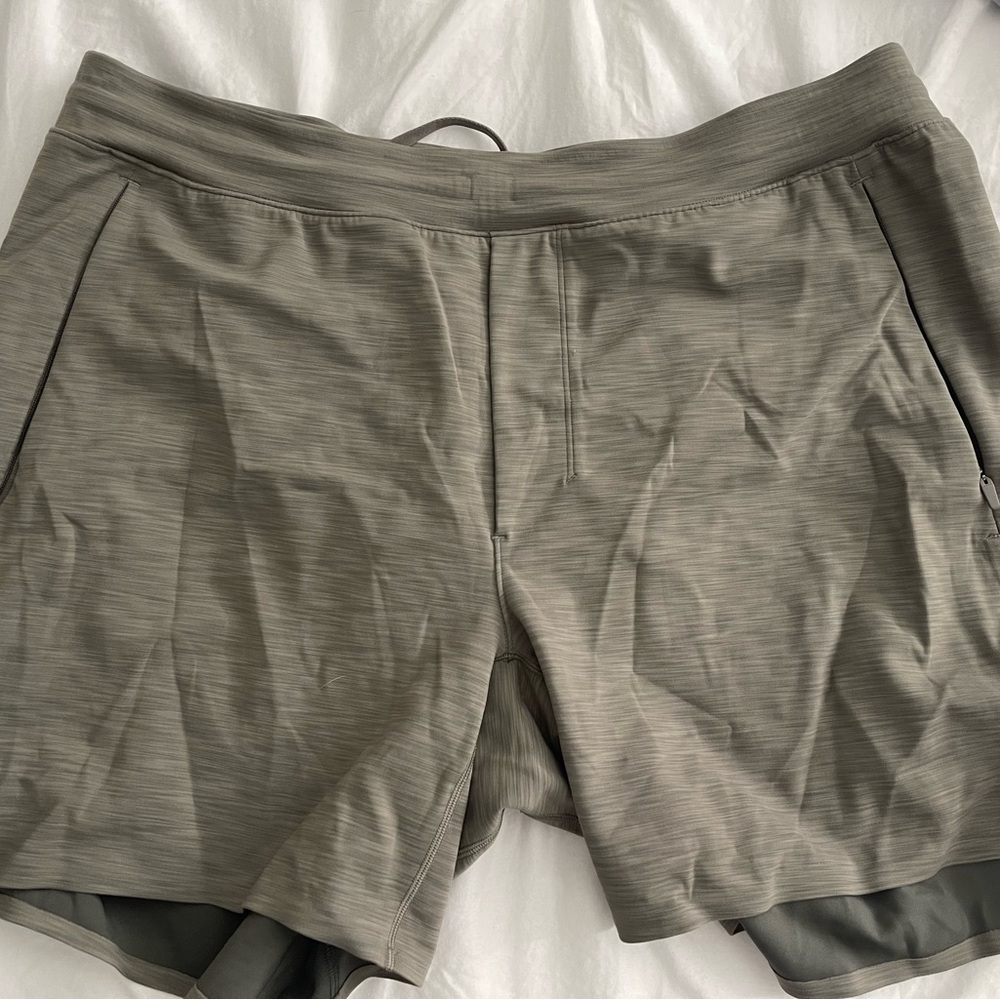 Lululemon mens balancer shorts
